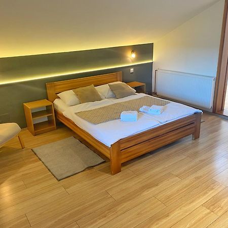 16 Lakes Guesthouse Грабовац Экстерьер фото
