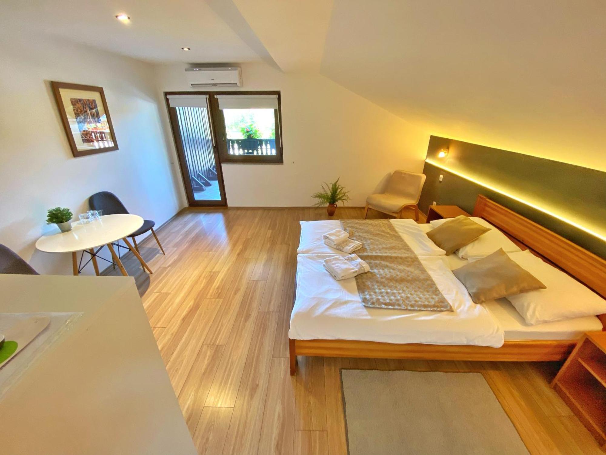 16 Lakes Guesthouse Грабовац Экстерьер фото